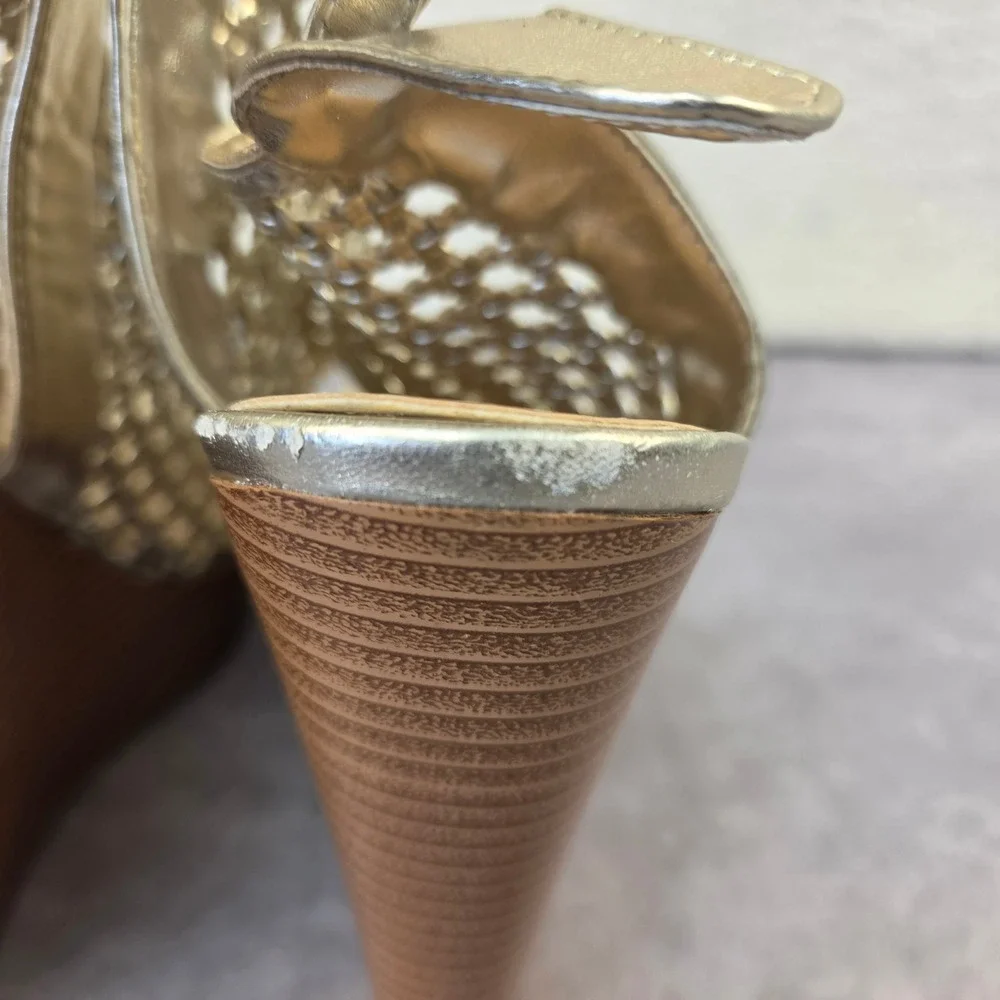 JustFab Sumner Gold Woven Wedge Sandals Metallic Strappy Platform Heels W-9.5